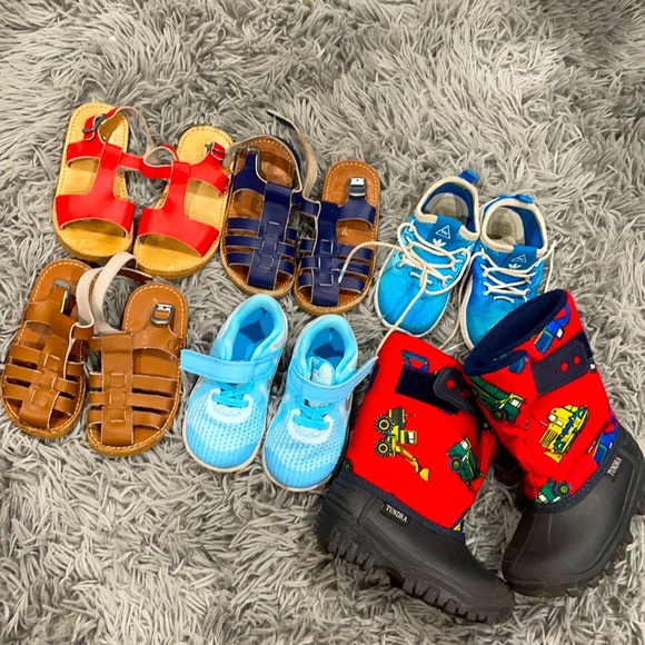 Nike Other - • Freshly Picked, Nike, Adidas • 6 Toddler Shoes